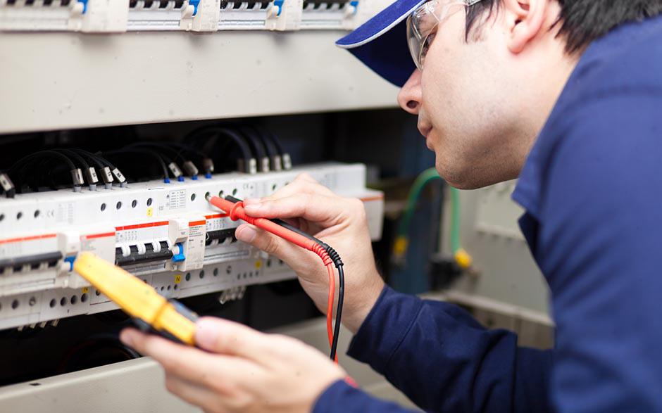 recherche travail électricien bâtiment Lésigny